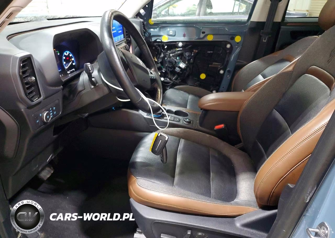 2021 Ford Bronco Sport Outer Banks VIN:3FMCR9C63MRA80872 - 7