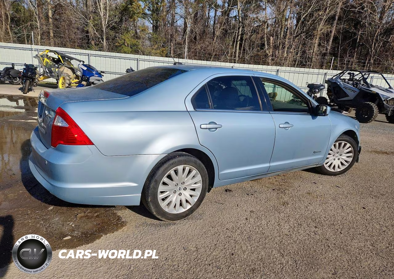 2010 Ford Fusion Hybrid VIN:3FADP0L32AR406453 - 3