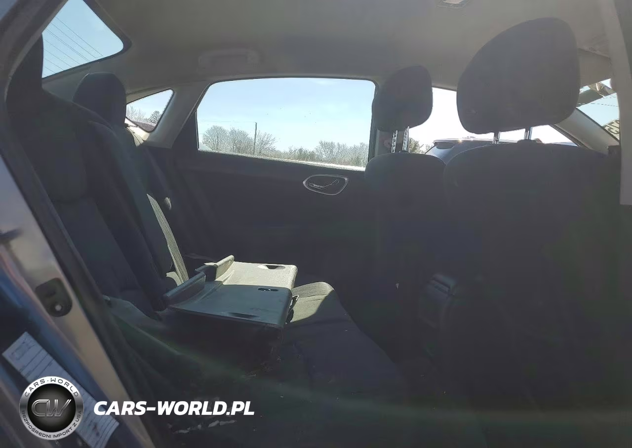 2019 Nissan Sentra S VIN:3N1AB7AP4KL624864 - 10