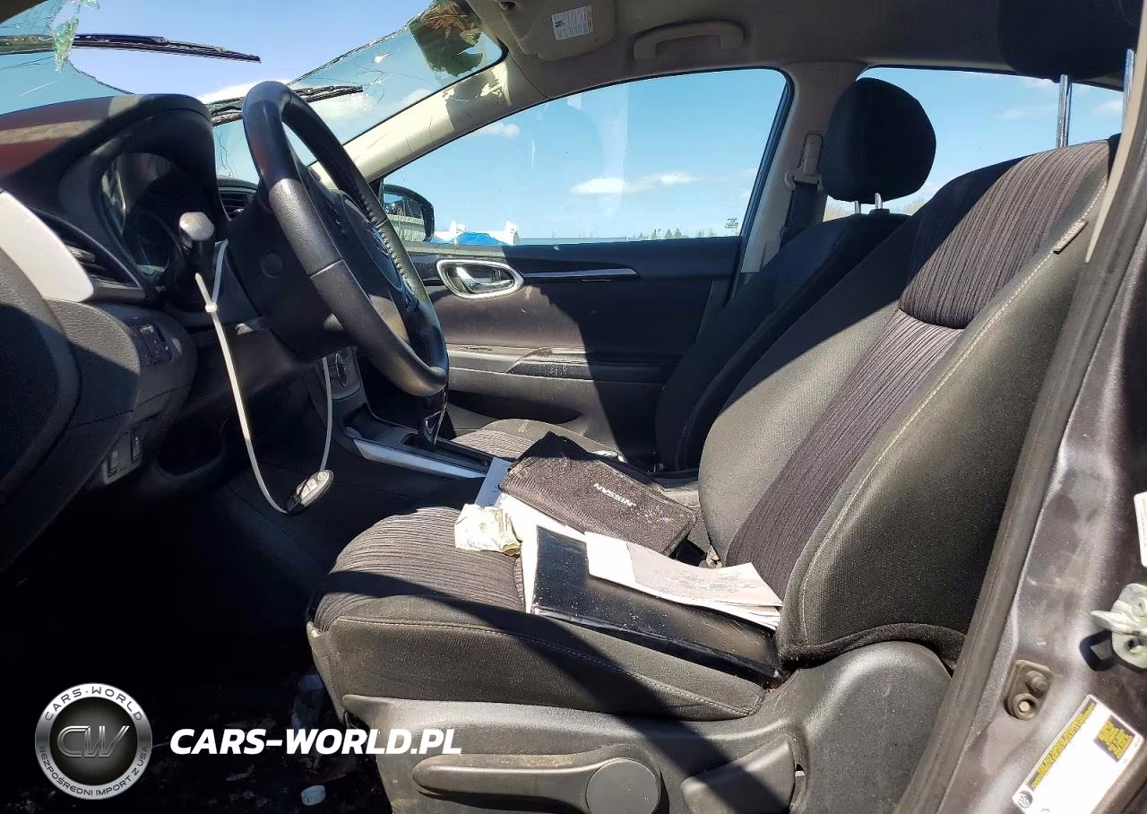 2019 Nissan Sentra S VIN:3N1AB7AP4KL624864 - 7