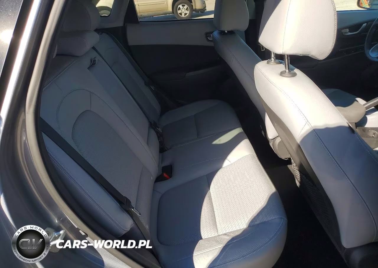 2018 Hyundai Kona Ultimate VIN:KM8K53A55JU067463 - 11