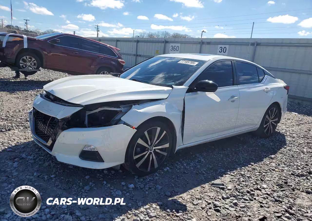 2021 Nissan Altima Sr