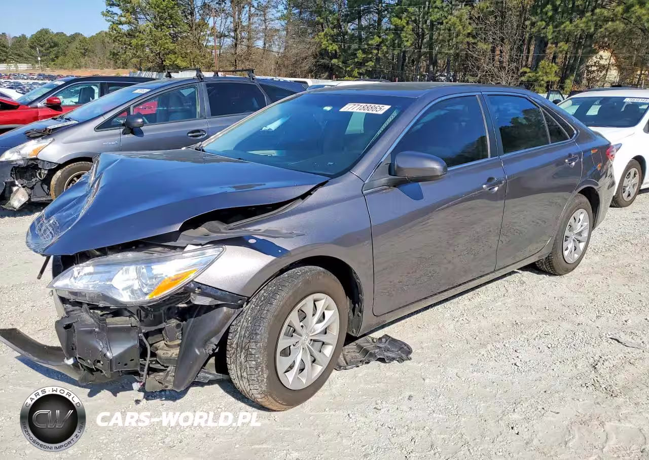 2017 Toyota Camry Le