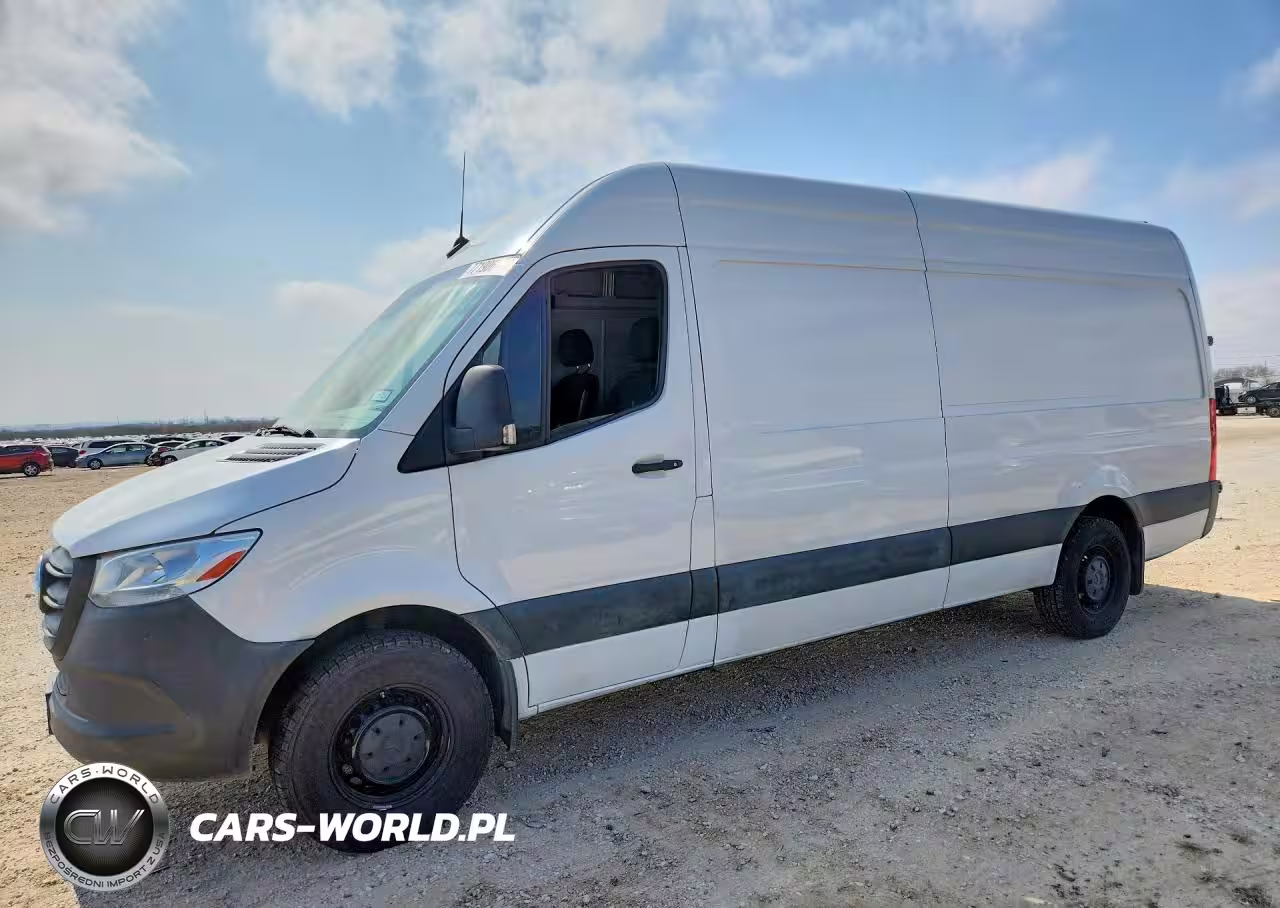 2020 Mercedes Benz Sprinter 2500 Delivery Van