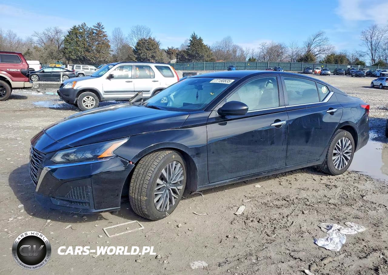 2024 Nissan Altima Sv – zdjęcie 1 z 13