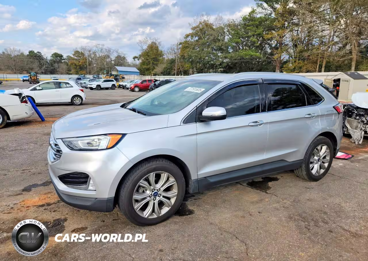 2019 Ford Edge Titanium