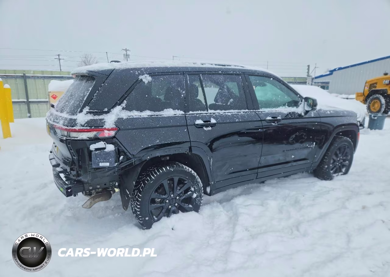 2025 Jeep Grand Cherokee Limited VIN:1C4RJHBG6SC352370 - 3