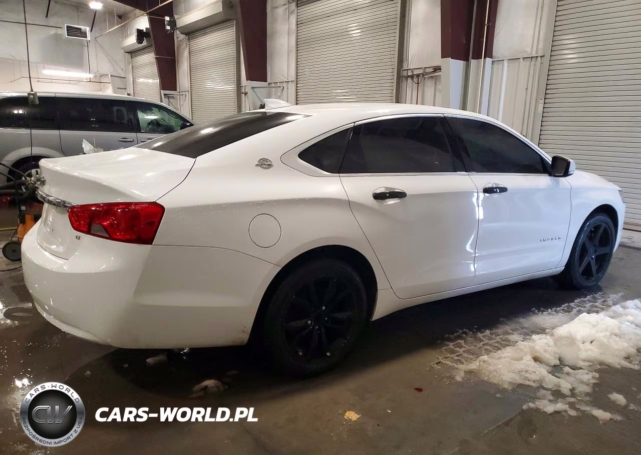 2018 Chevrolet Impala Lt VIN:1G1105S31JU121079 - 3