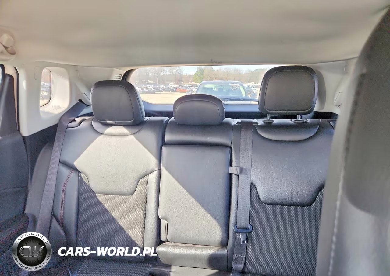 2020 Jeep Compass Trailhawk VIN:3C4NJDDB6LT166780 - 10