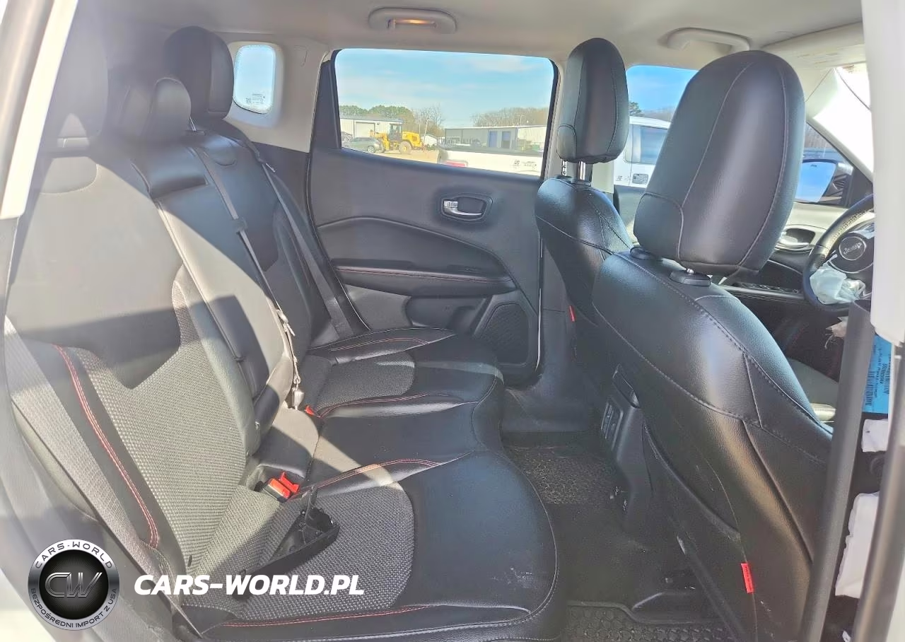 2020 Jeep Compass Trailhawk VIN:3C4NJDDB6LT166780 - 11