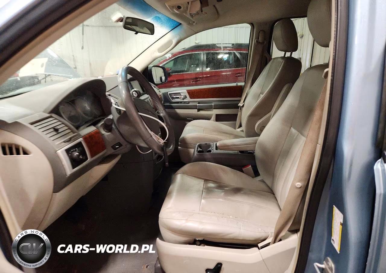 2009 Chrysler Town & Country Touring VIN:2A8HR54159R596730 - 7