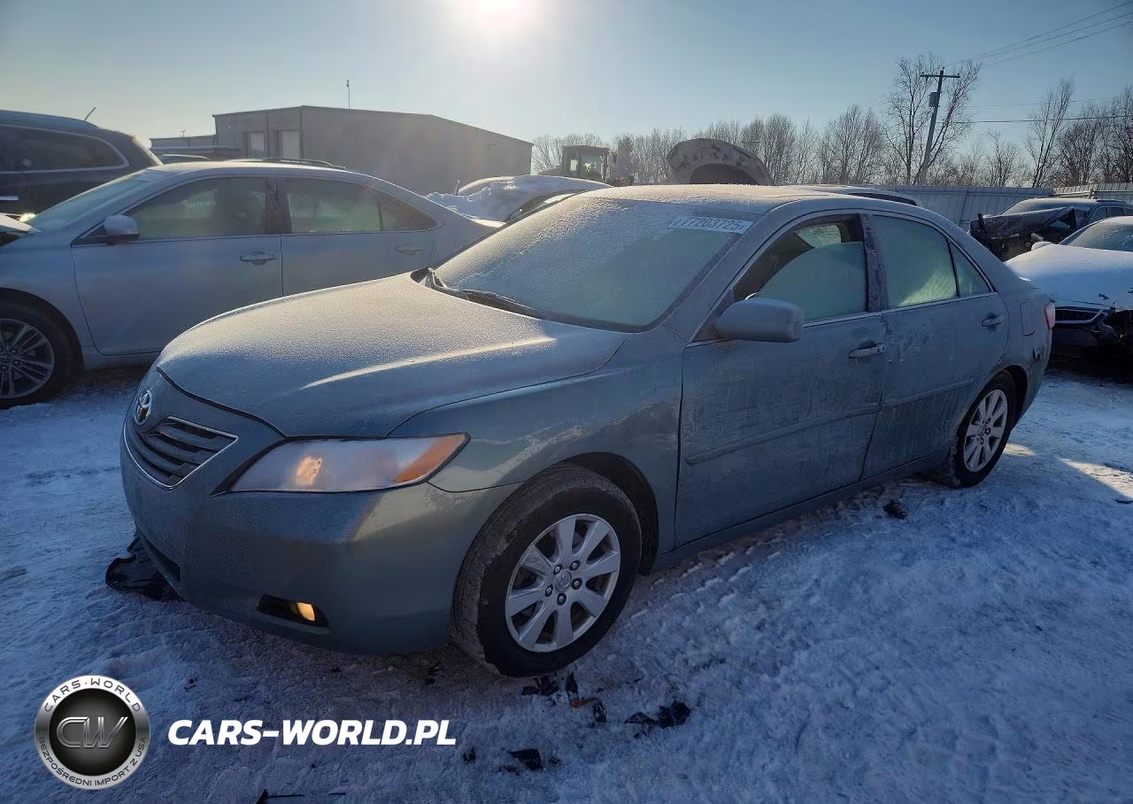 2008 Toyota Camry Le – zdjęcie 1 z 12