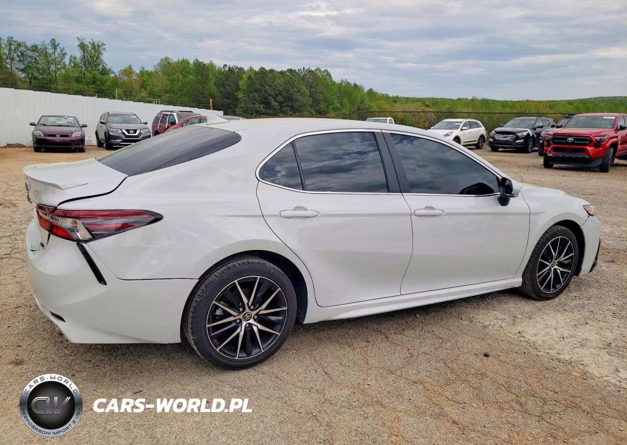 2024 Toyota Camry Se Night Shade VIN:4T1G11AK2RU237253 - 3