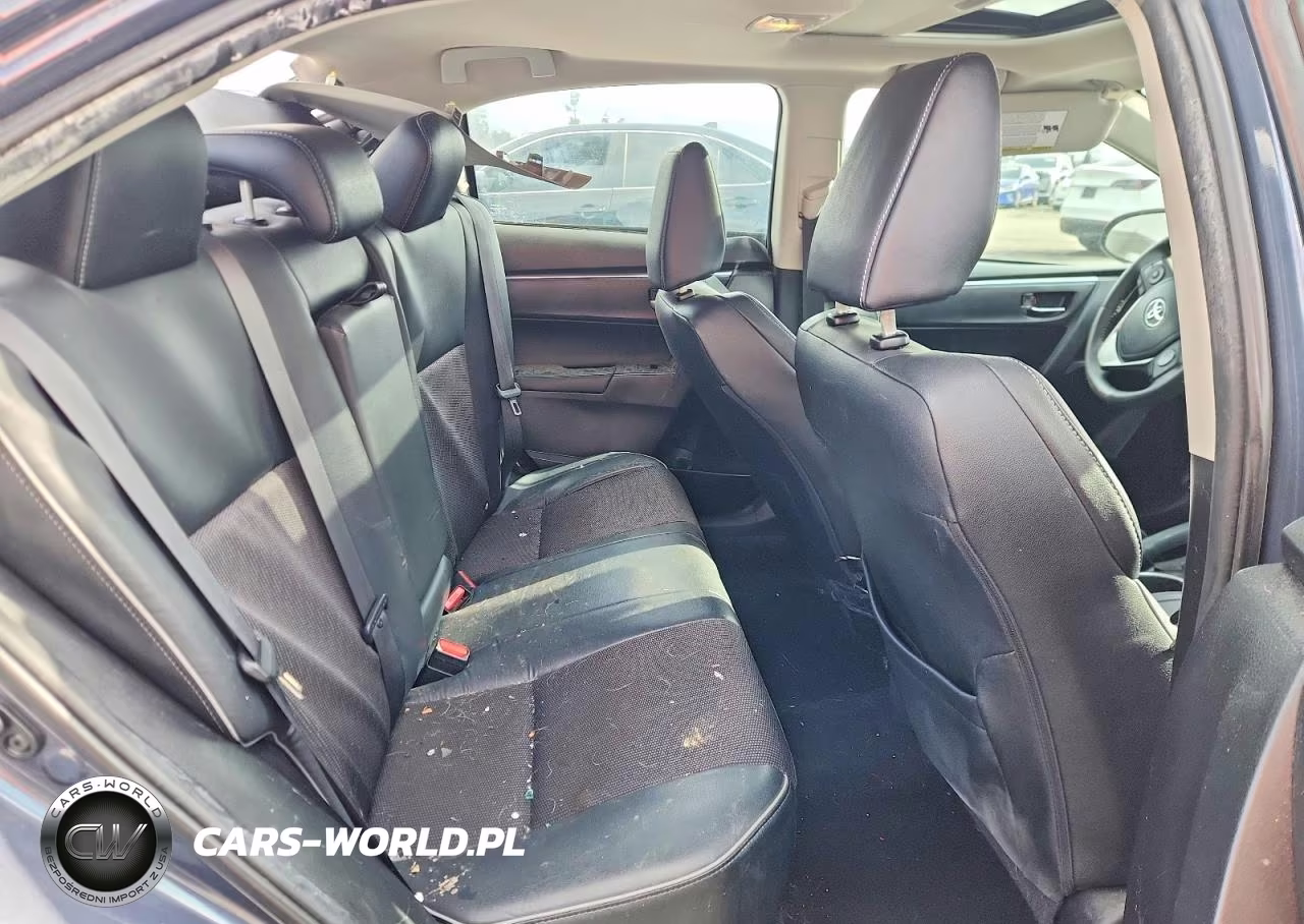 2015 Toyota Corolla L VIN:5YFBURHE1FP191704 - 10