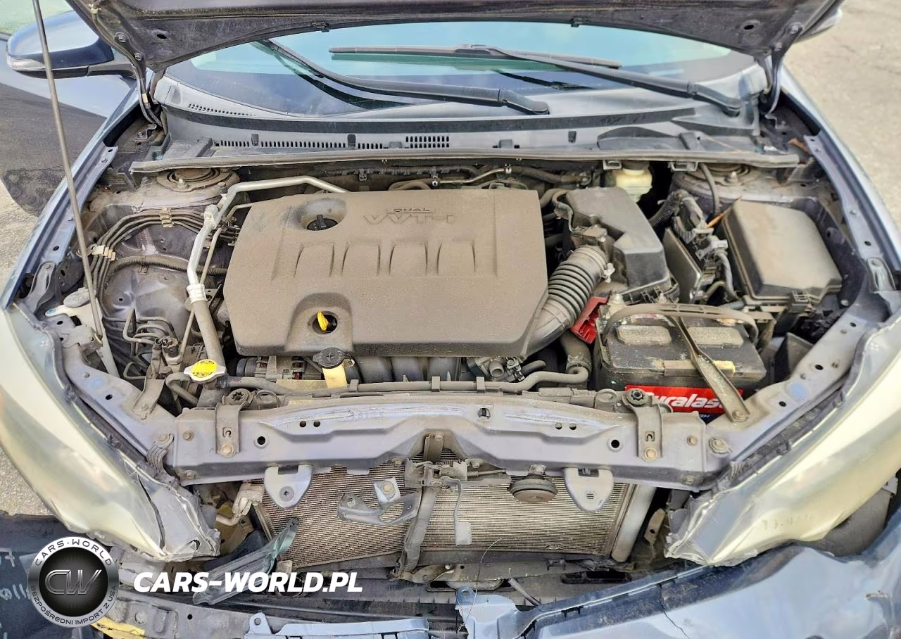 2015 Toyota Corolla L VIN:5YFBURHE1FP191704 - 11