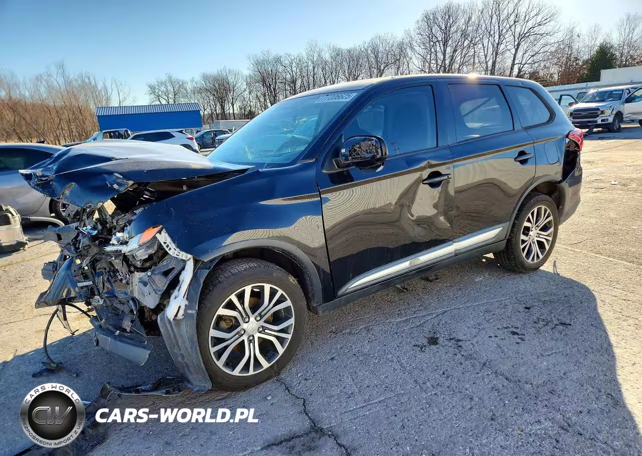 2018 Mits Outlander Es