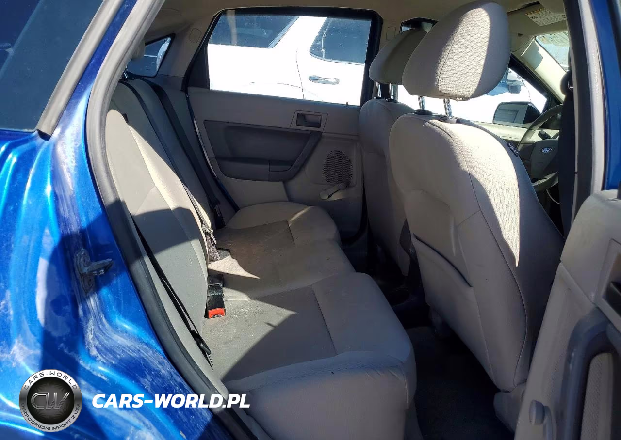 2011 Ford Focus S VIN:1FAHP3EN1BW133974 - 10