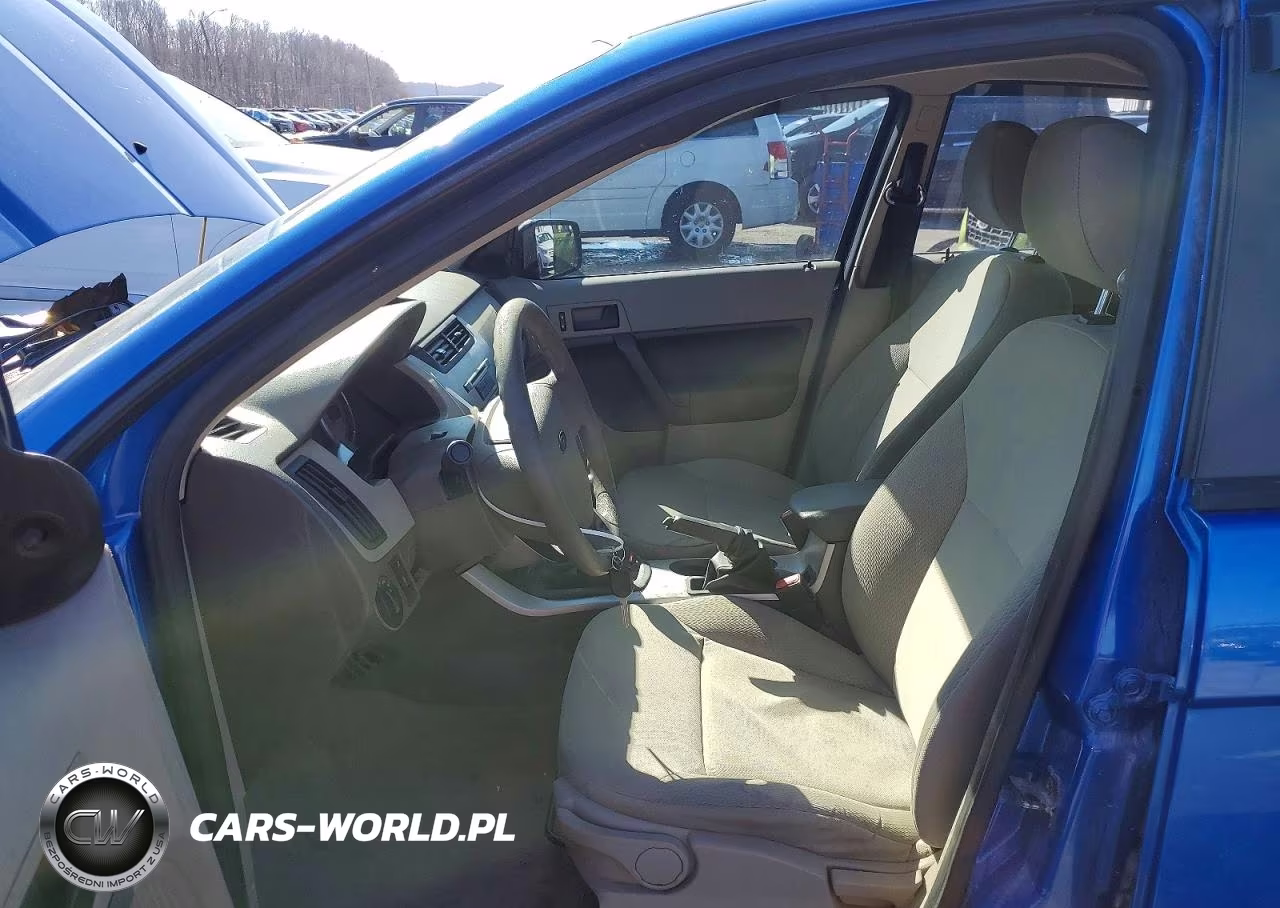 2011 Ford Focus S VIN:1FAHP3EN1BW133974 - 7