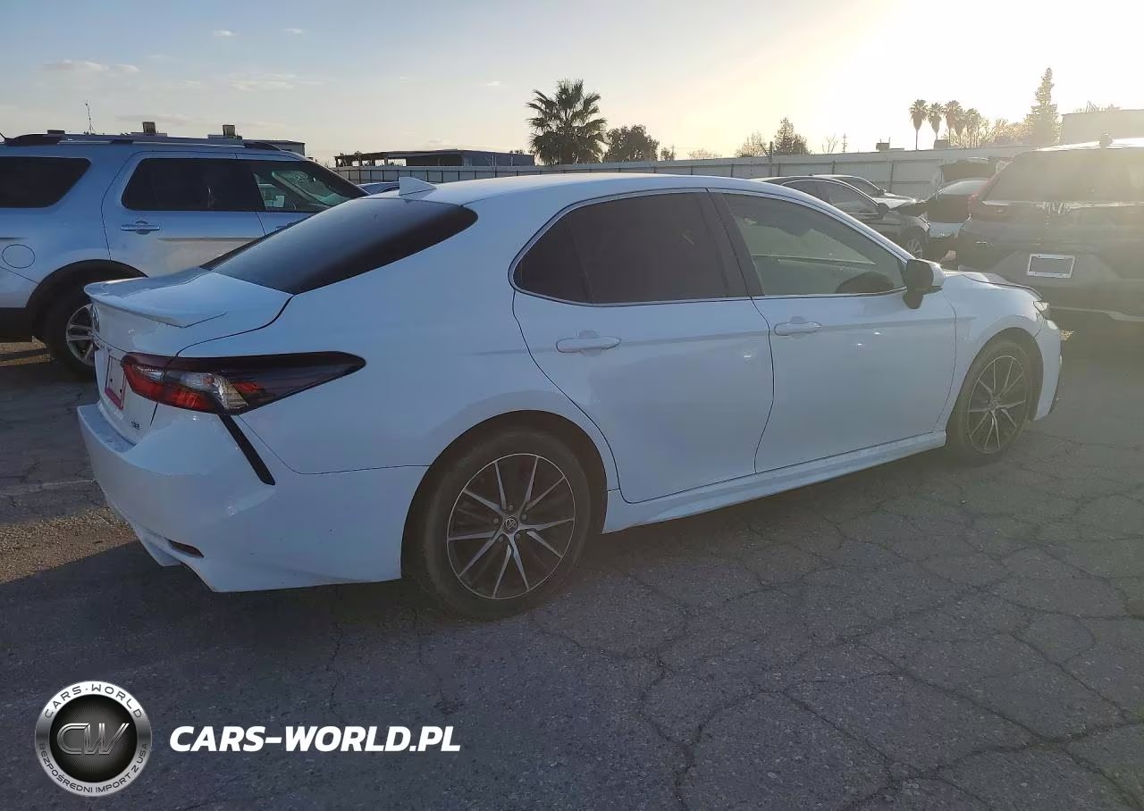 2021 Toyota Camry Se VIN:4T1G11AK3MU591534 - 3