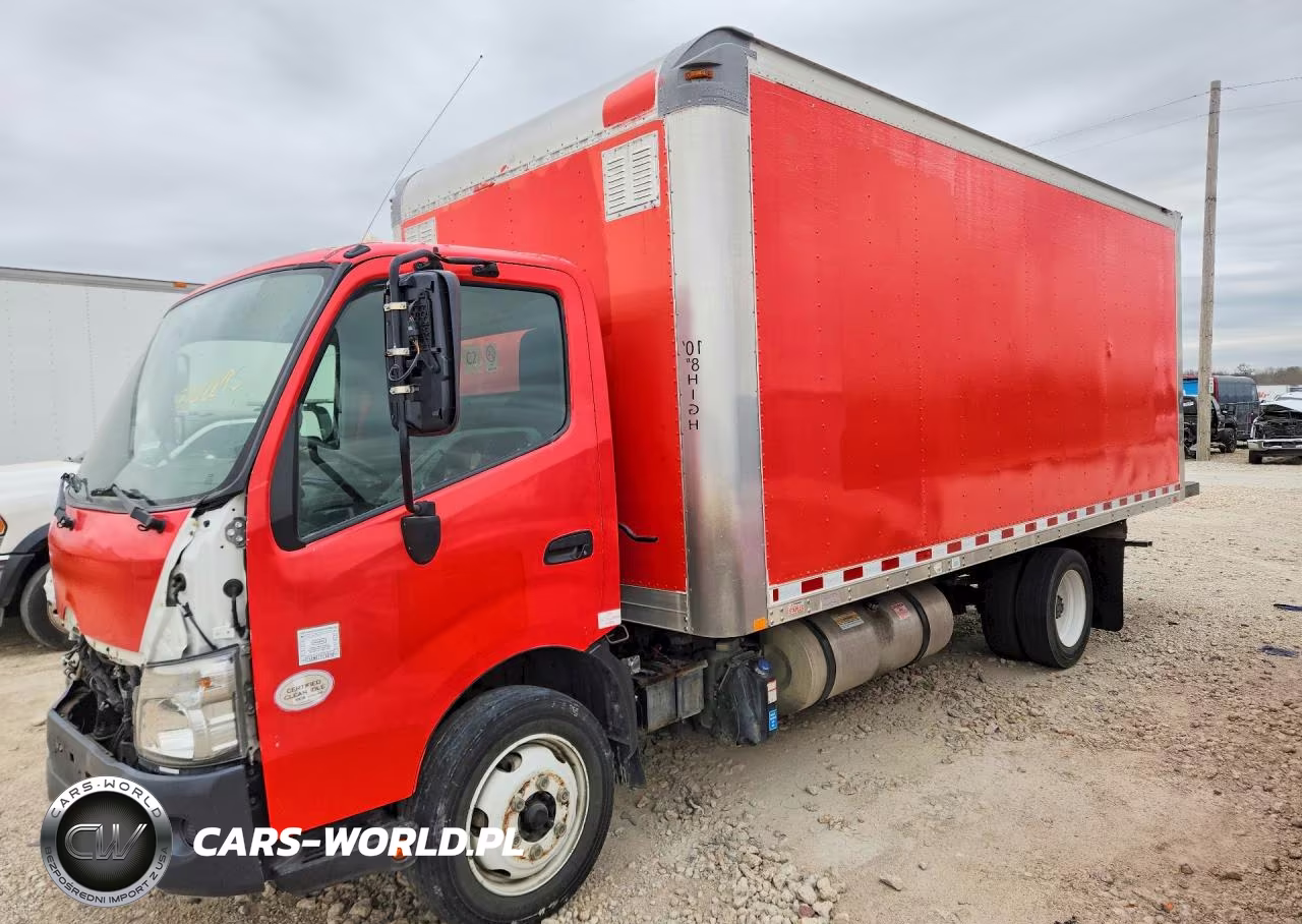 2018 Hino 195