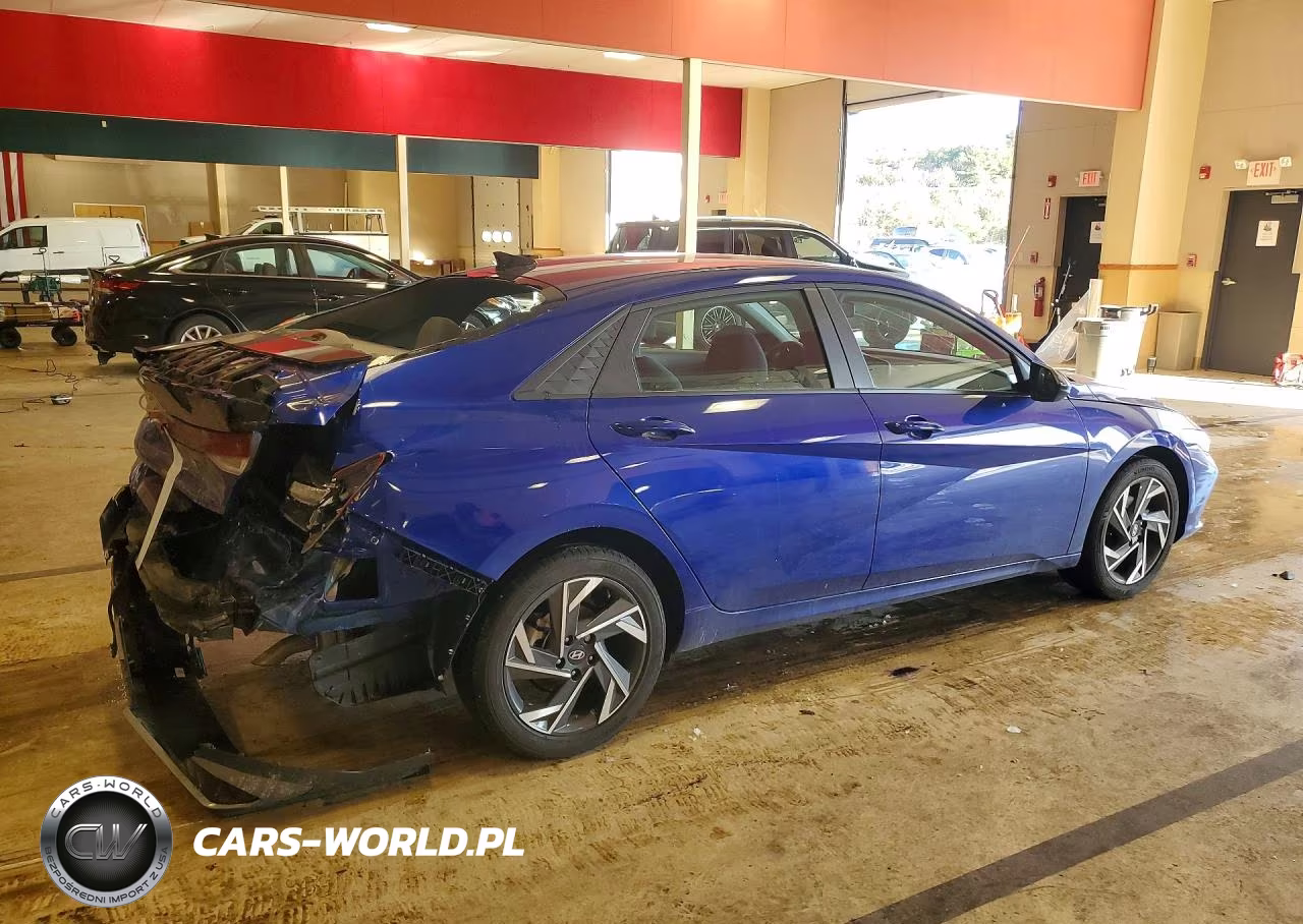 2025 Hyundai Elantra Sel Sport VIN:KMHLM4DG2SU996022 - 3