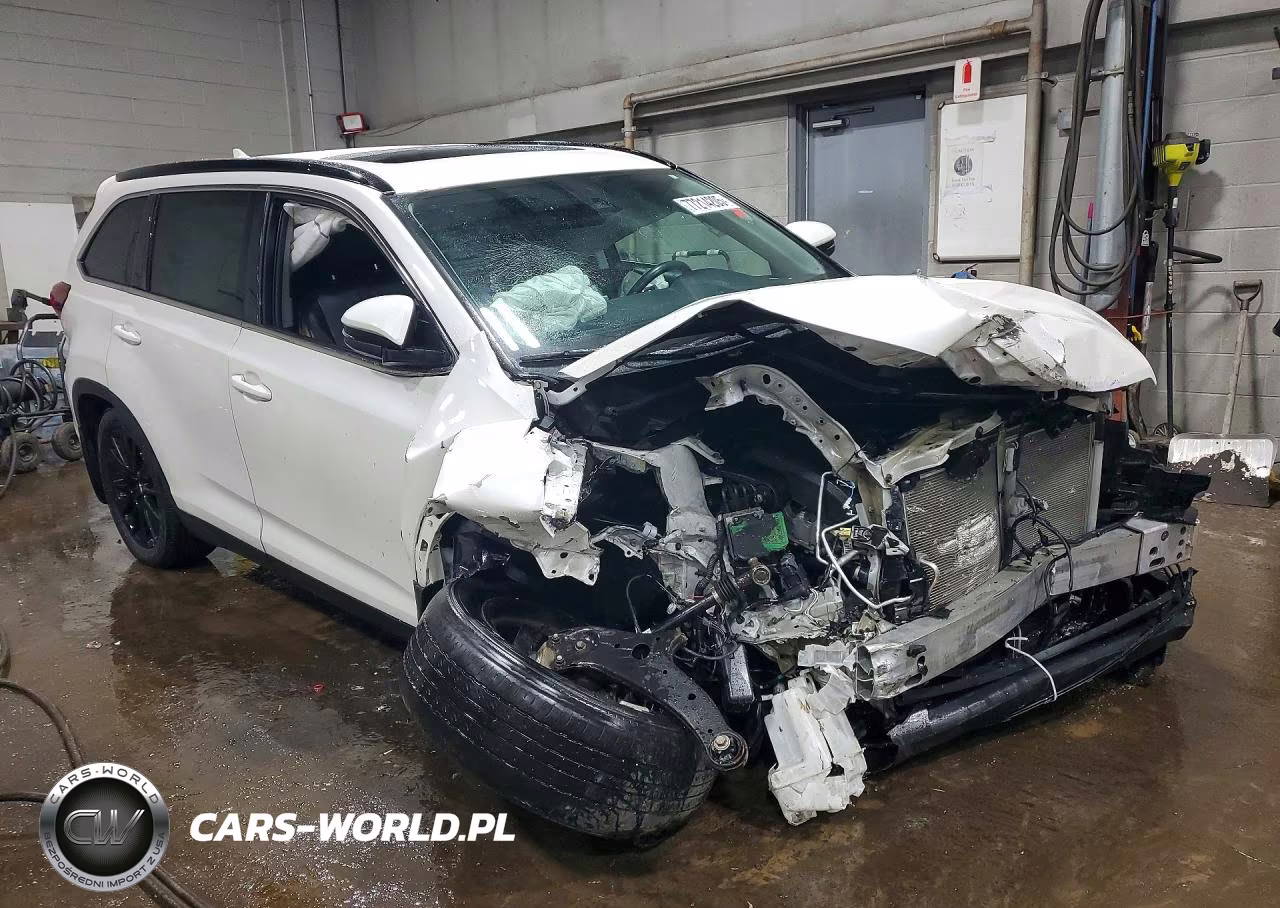 2019 Toyota Highlander Se VIN:5TDJZRFHXKS603663 - 4