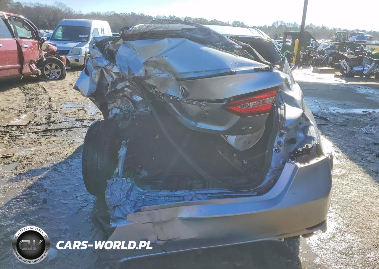2020 Toyota Camry Se VIN:4T1G11AK6LU340344 - 6