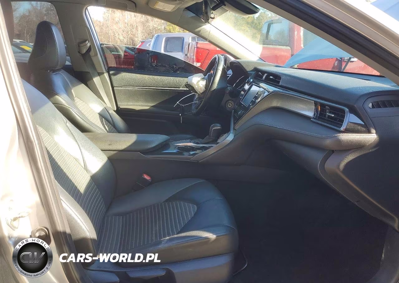 2020 Toyota Camry Se VIN:4T1G11AK6LU340344 - 7