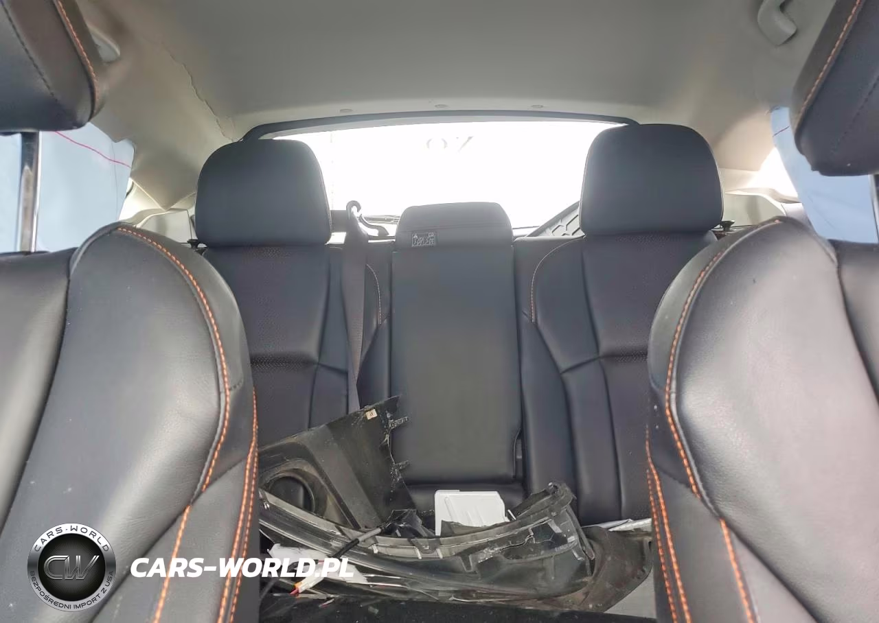 2022 Subaru Crosstrek Limited VIN:JF2GTHMC4NH286471 - 10
