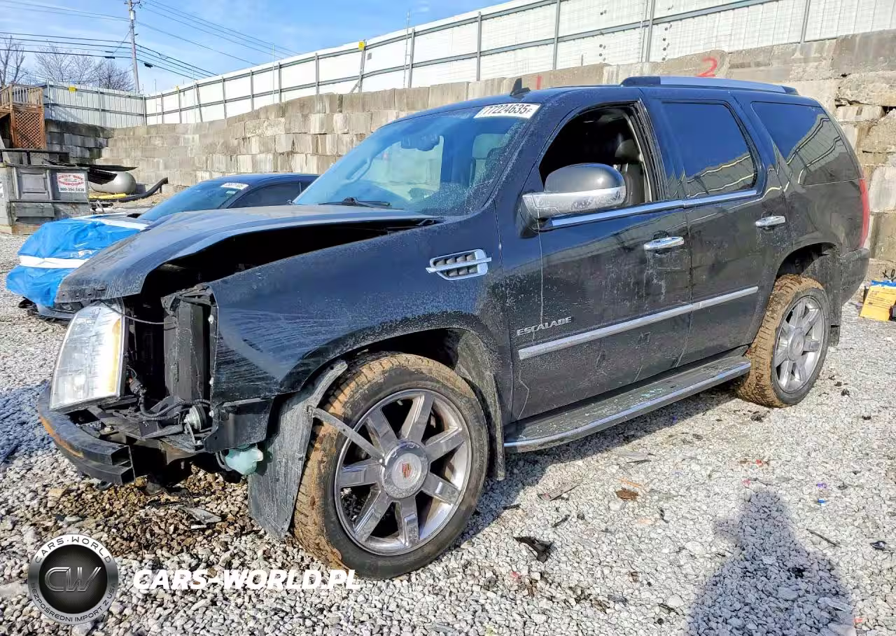 2013 Cadillac Escalade Luxury