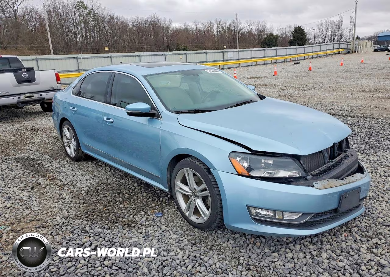 2013 Volkswagen Passat Sel VIN:1VWCN7A30DC107583 - 4