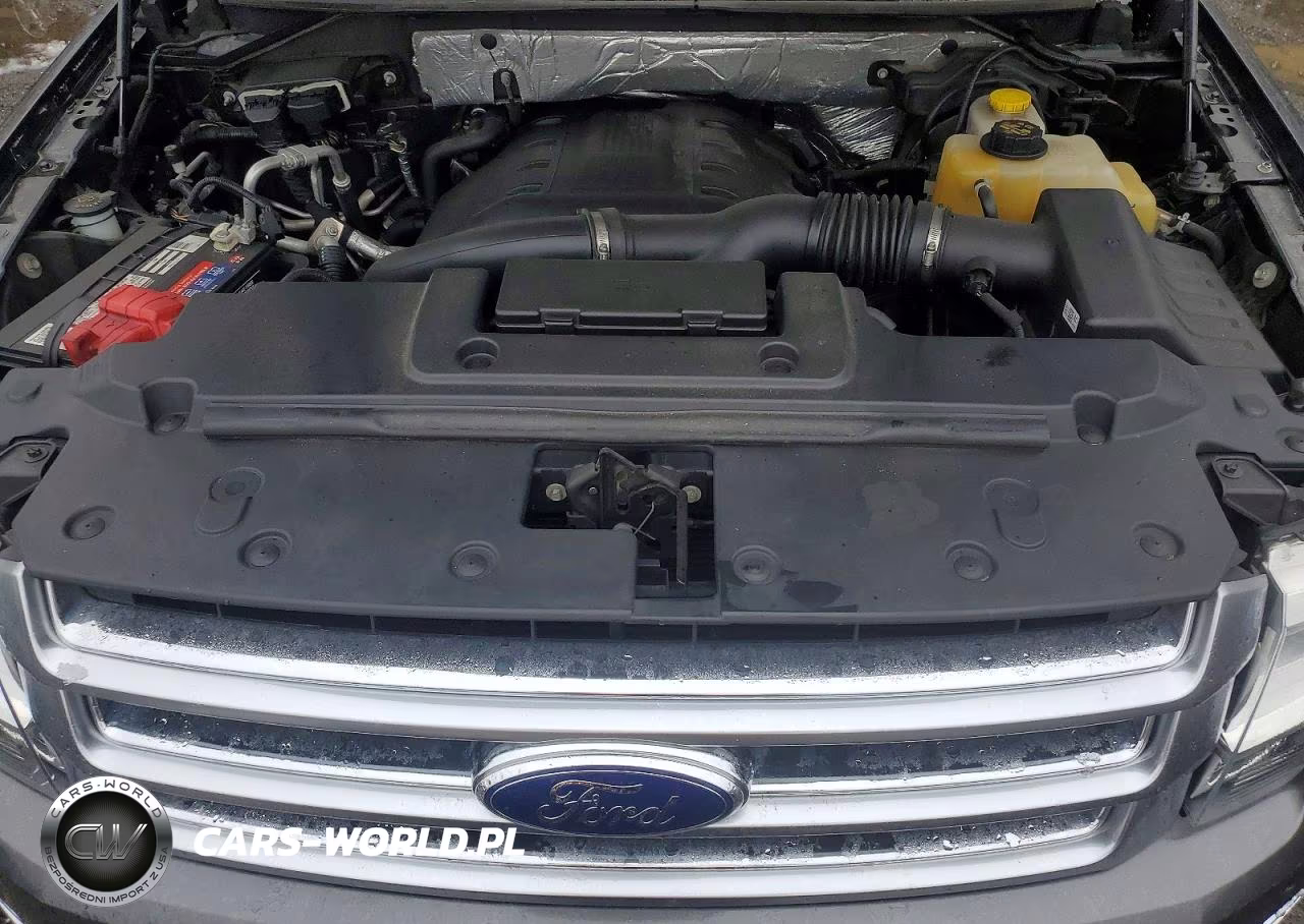 2016 Ford Expedition Platinum VIN:1FMJU1MT8GEF16778 - 12