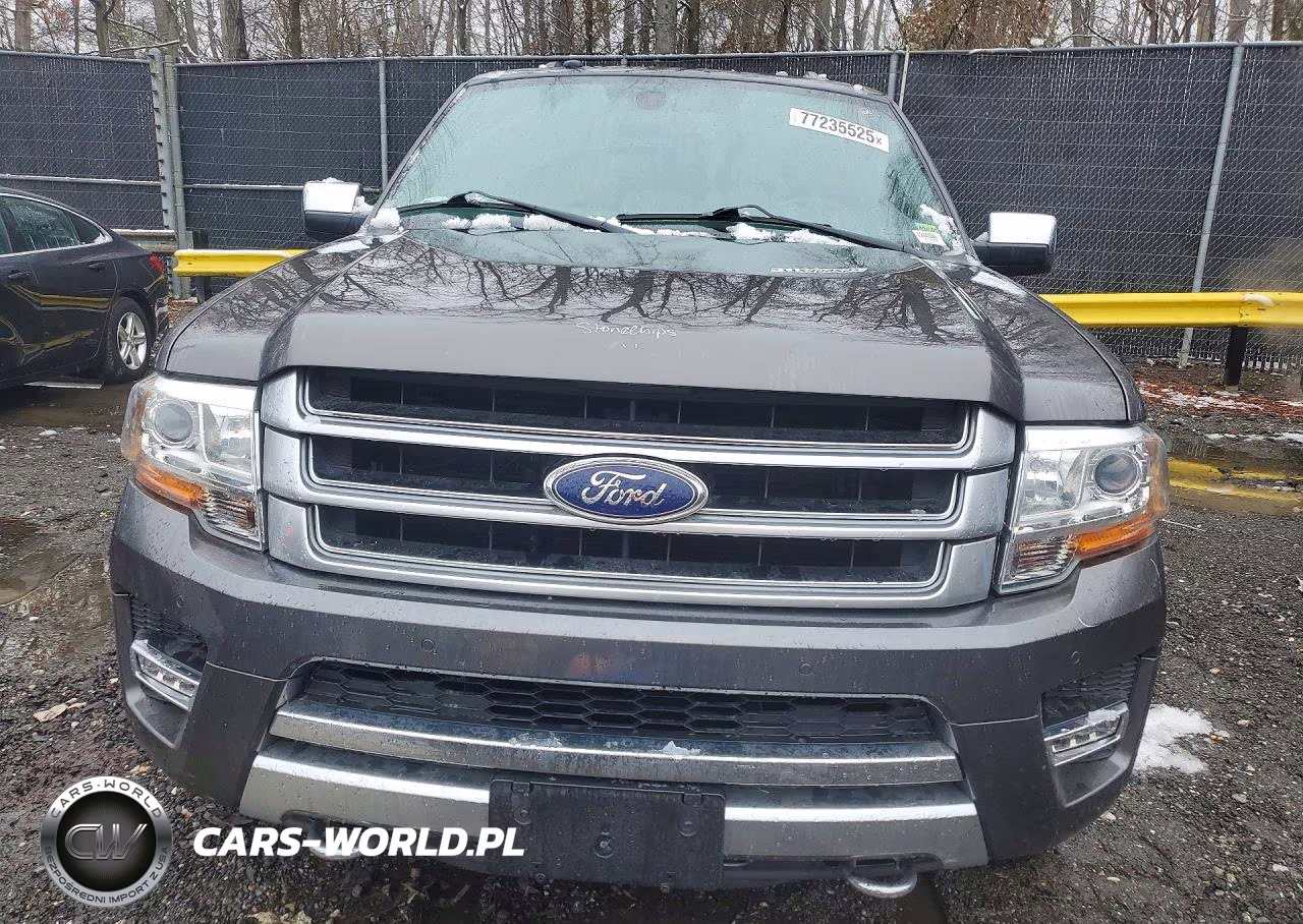 2016 Ford Expedition Platinum VIN:1FMJU1MT8GEF16778 - 5