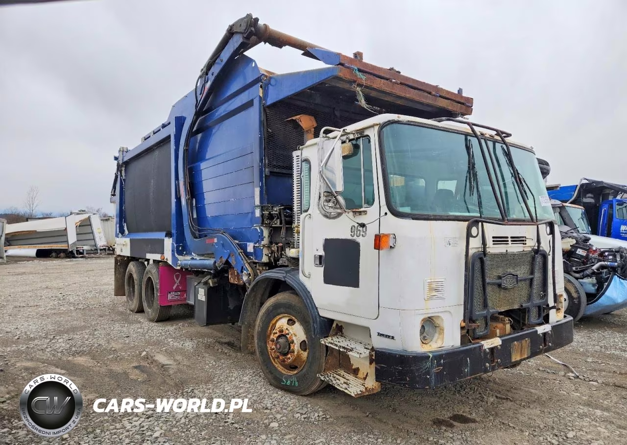 2012 Auto Xpeditor Refuse Truck