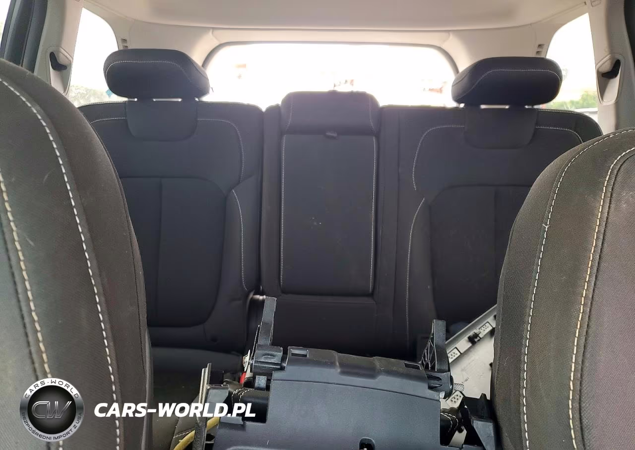 2023 Jeep Grand Cherokee Laredo VIN:1C4RJHAG6PC619256 - 10