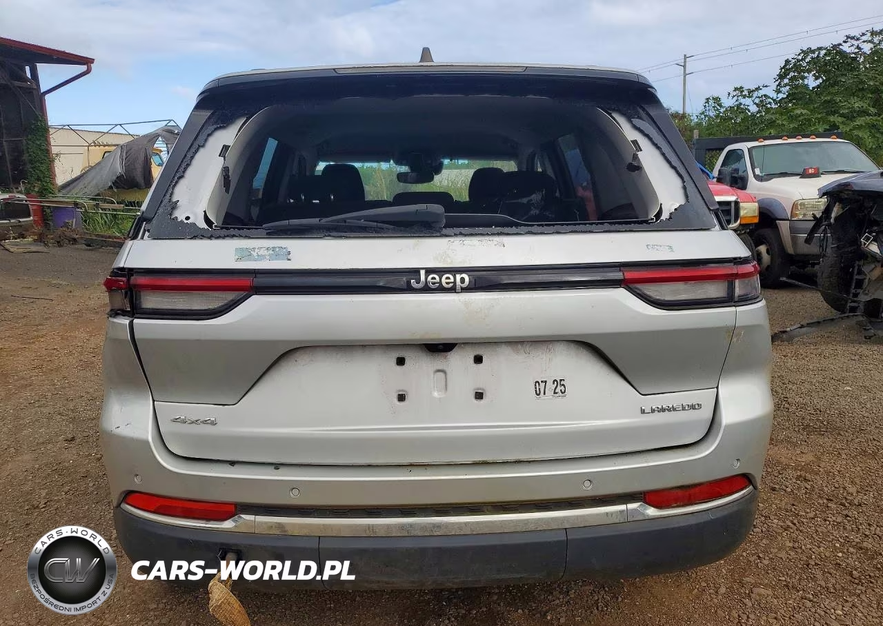 2023 Jeep Grand Cherokee Laredo VIN:1C4RJHAG6PC619256 - 6