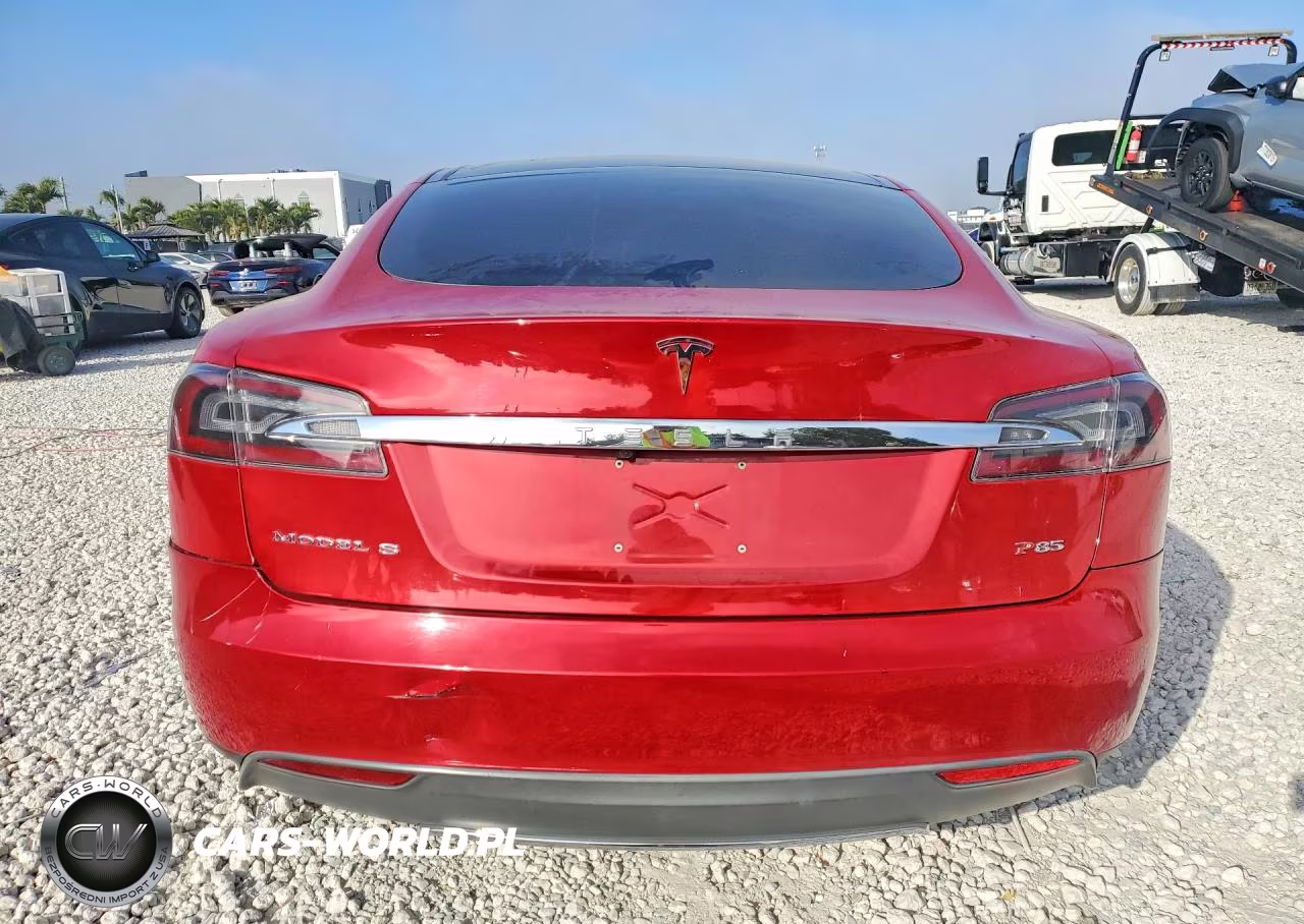 2013 Tesla Model S VIN:5YJSA1DP1DFP13077 - 6