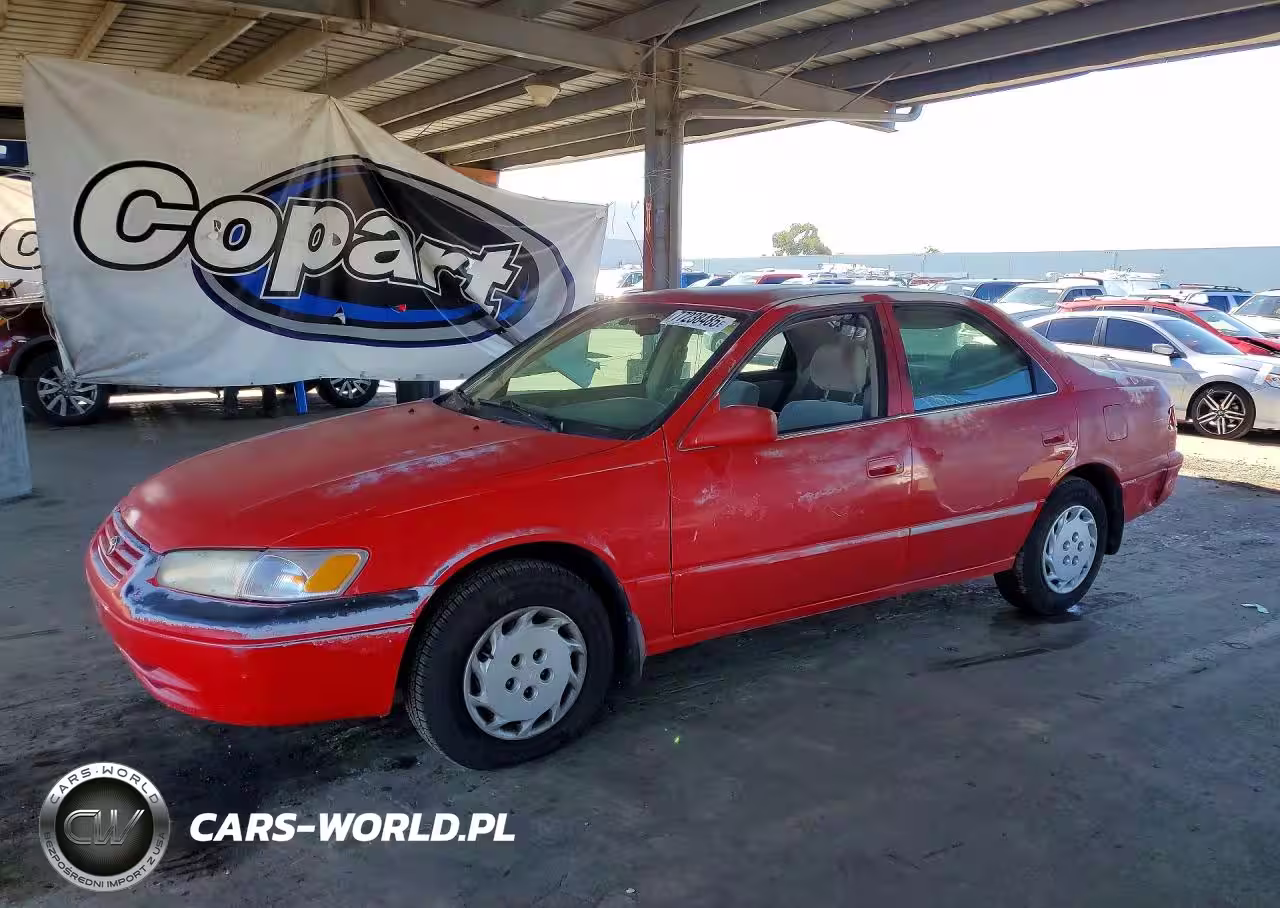1999 Toyota Camry
