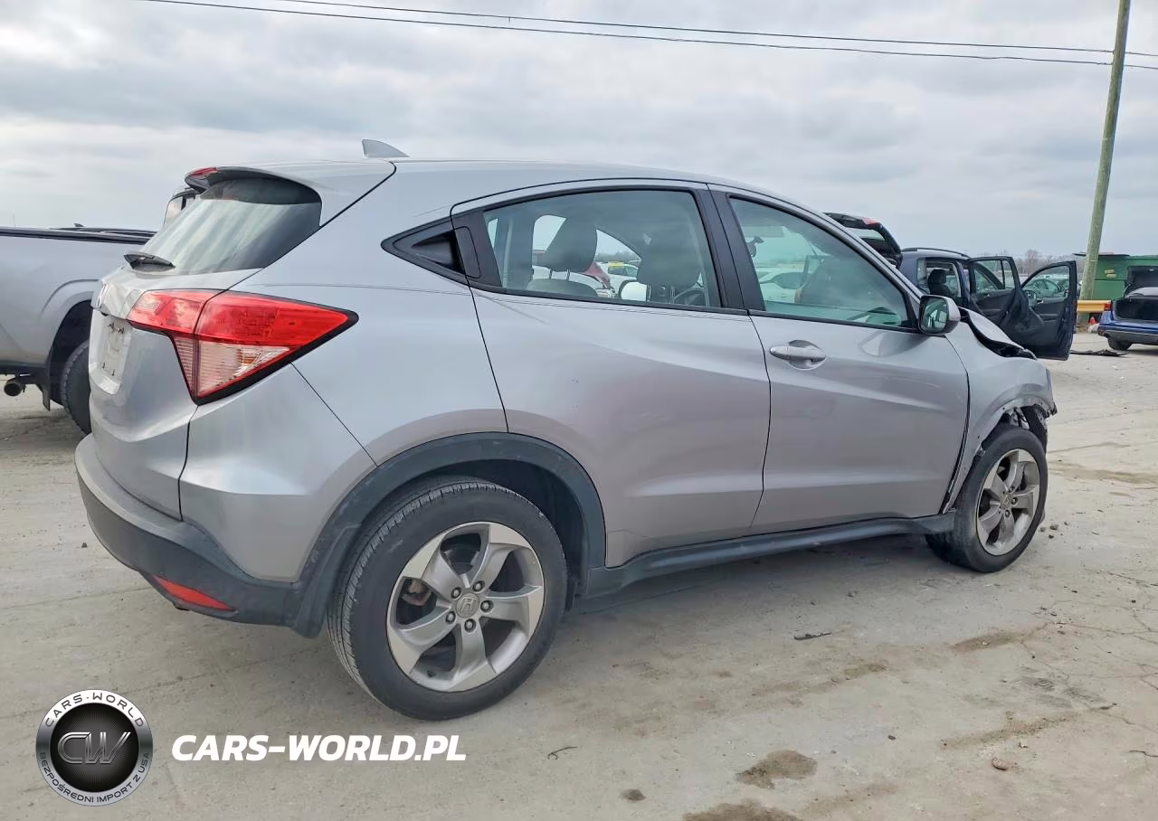 2017 Honda Hr-V Lx VIN:3CZRU5H30HM714026 - 3