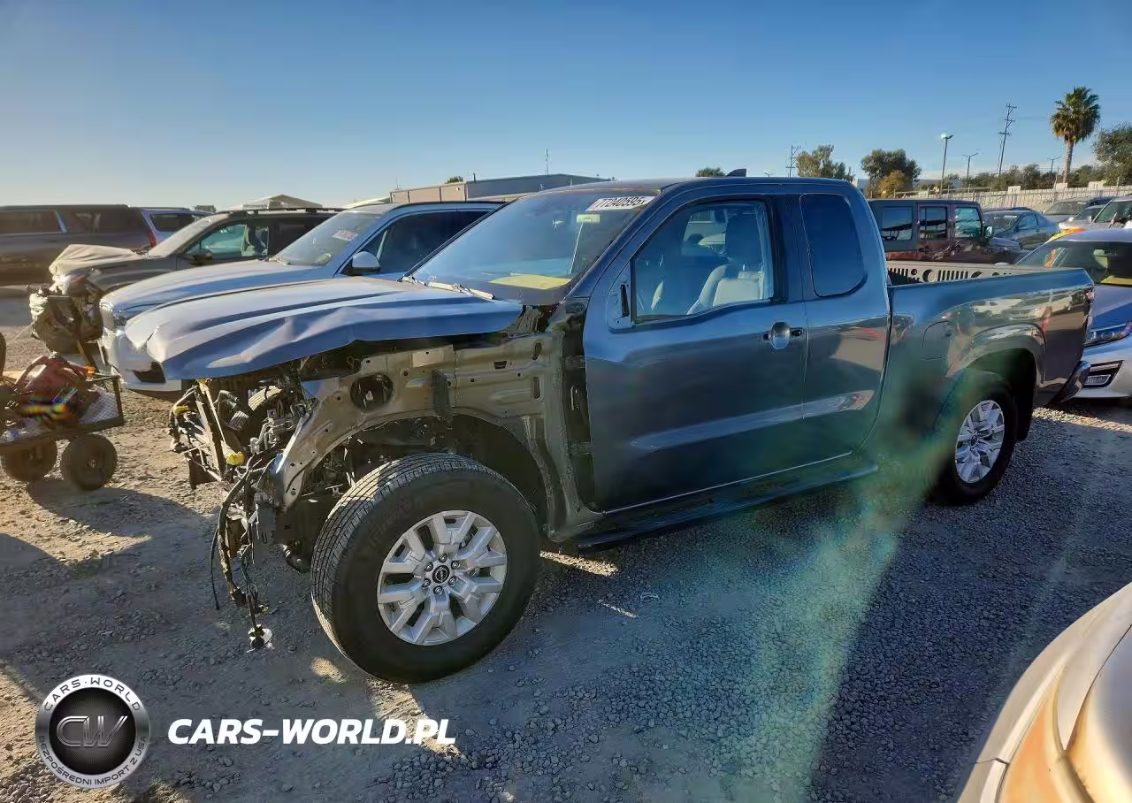 2023 Nissan Frontier Sv