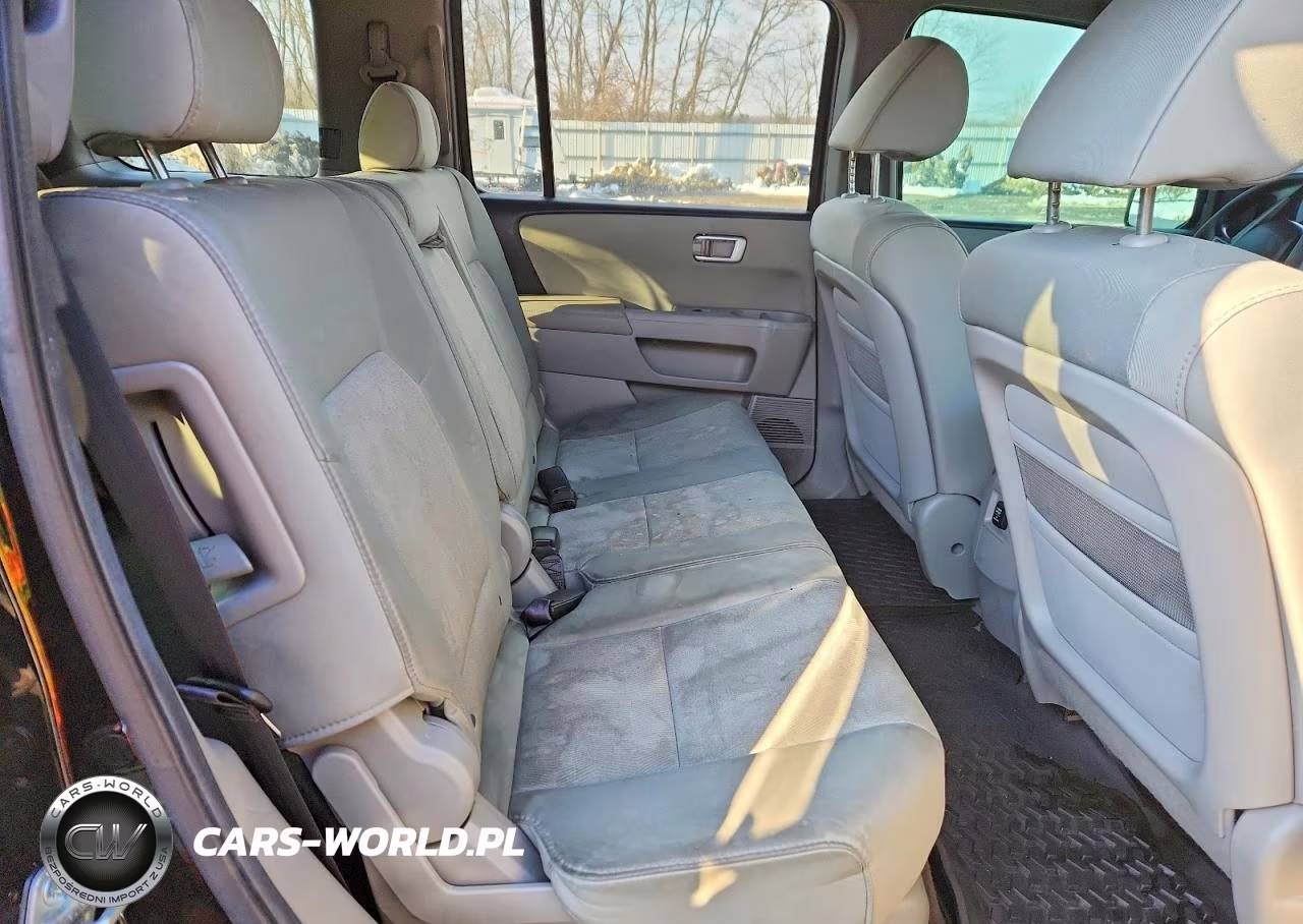 2011 Honda Pilot Lx VIN:5FNYF4H28BB106067 - 11