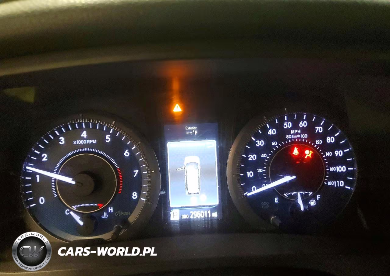 2015 Toyota Sienna Xle 7-Passenger VIN:5TDDK3DC5FS097820 - 9
