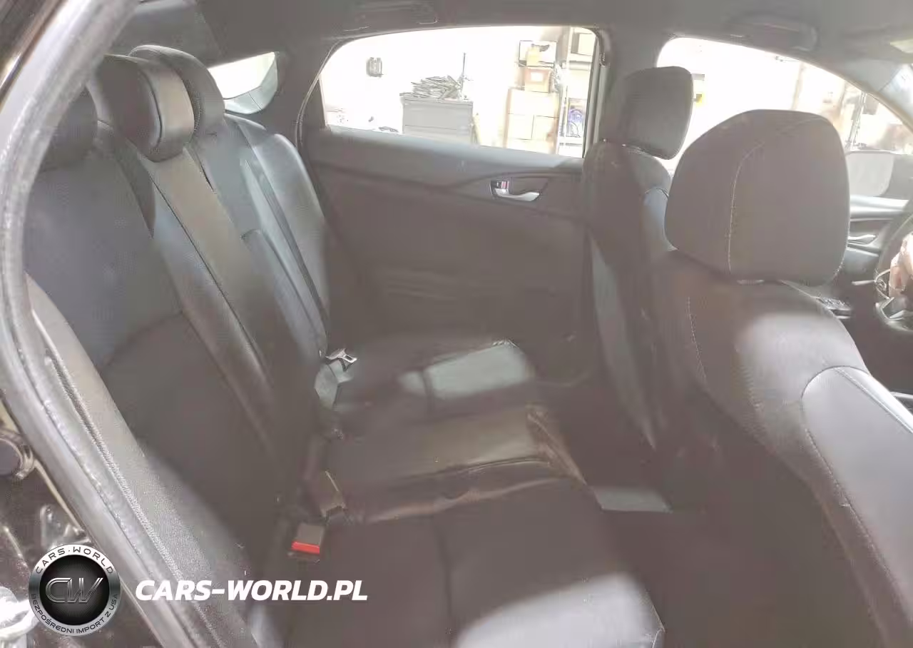 2019 Honda Civic Sport VIN:2HGFC2F87KH504460 - 10