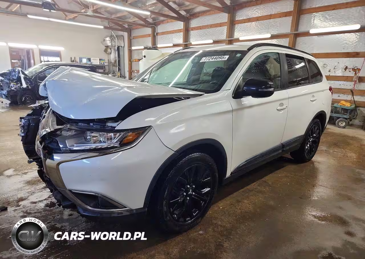 2018 Mitsubishi Outlander Se