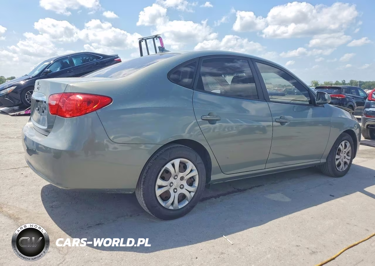2010 Hyundai Elantra Gls VIN:KMHDU4AD1AU143589 - 3
