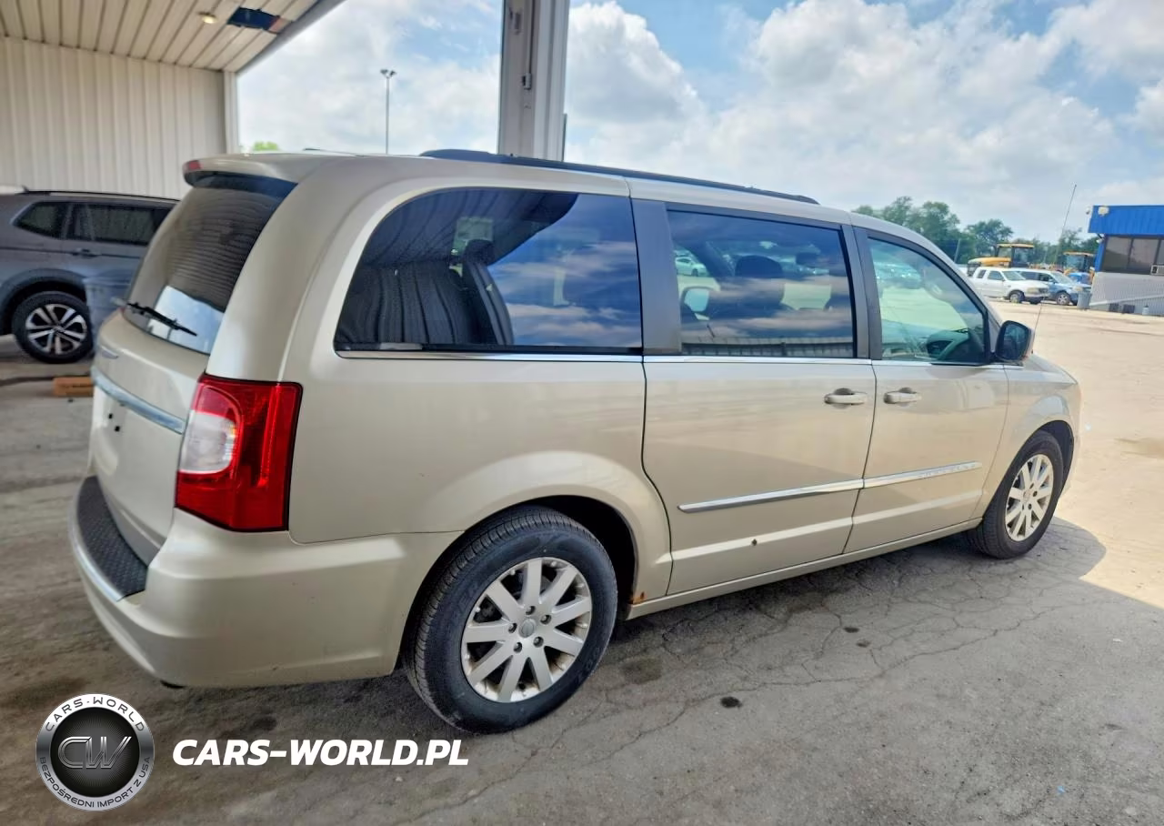 2013 Chrysler Town & Country Touring VIN:2C4RC1BG5DR708691 - 3