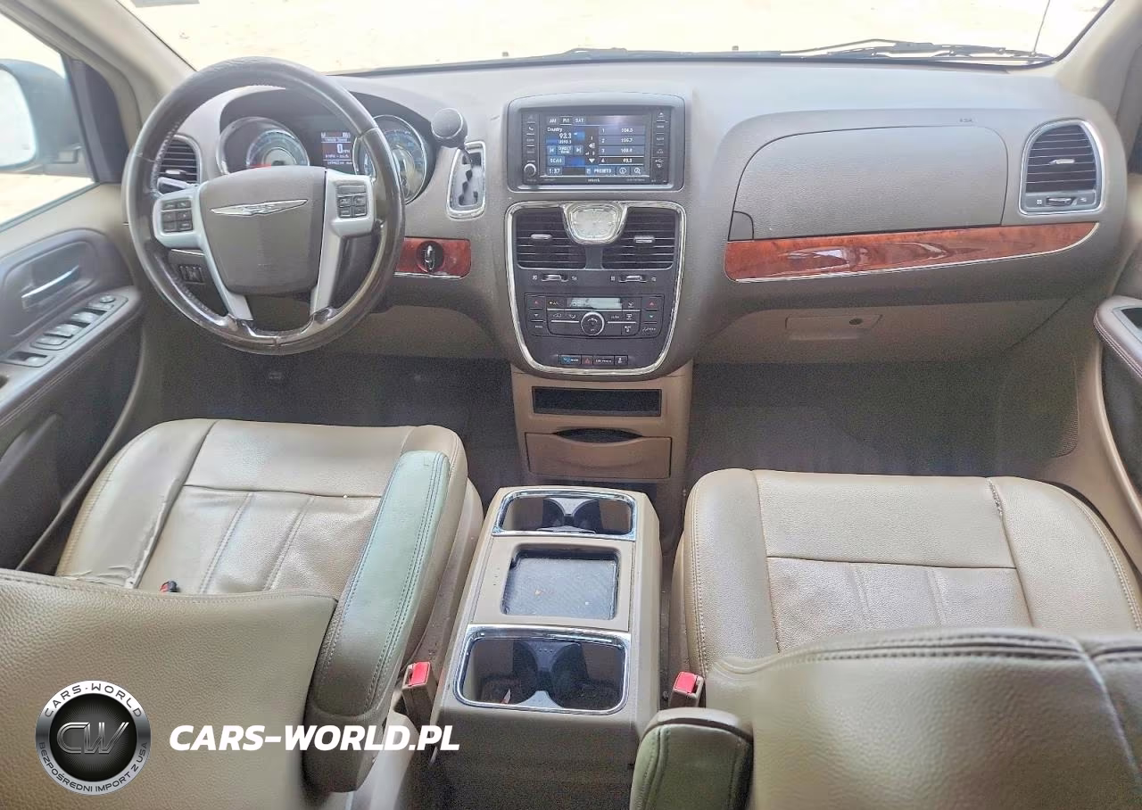 2013 Chrysler Town & Country Touring VIN:2C4RC1BG5DR708691 - 8