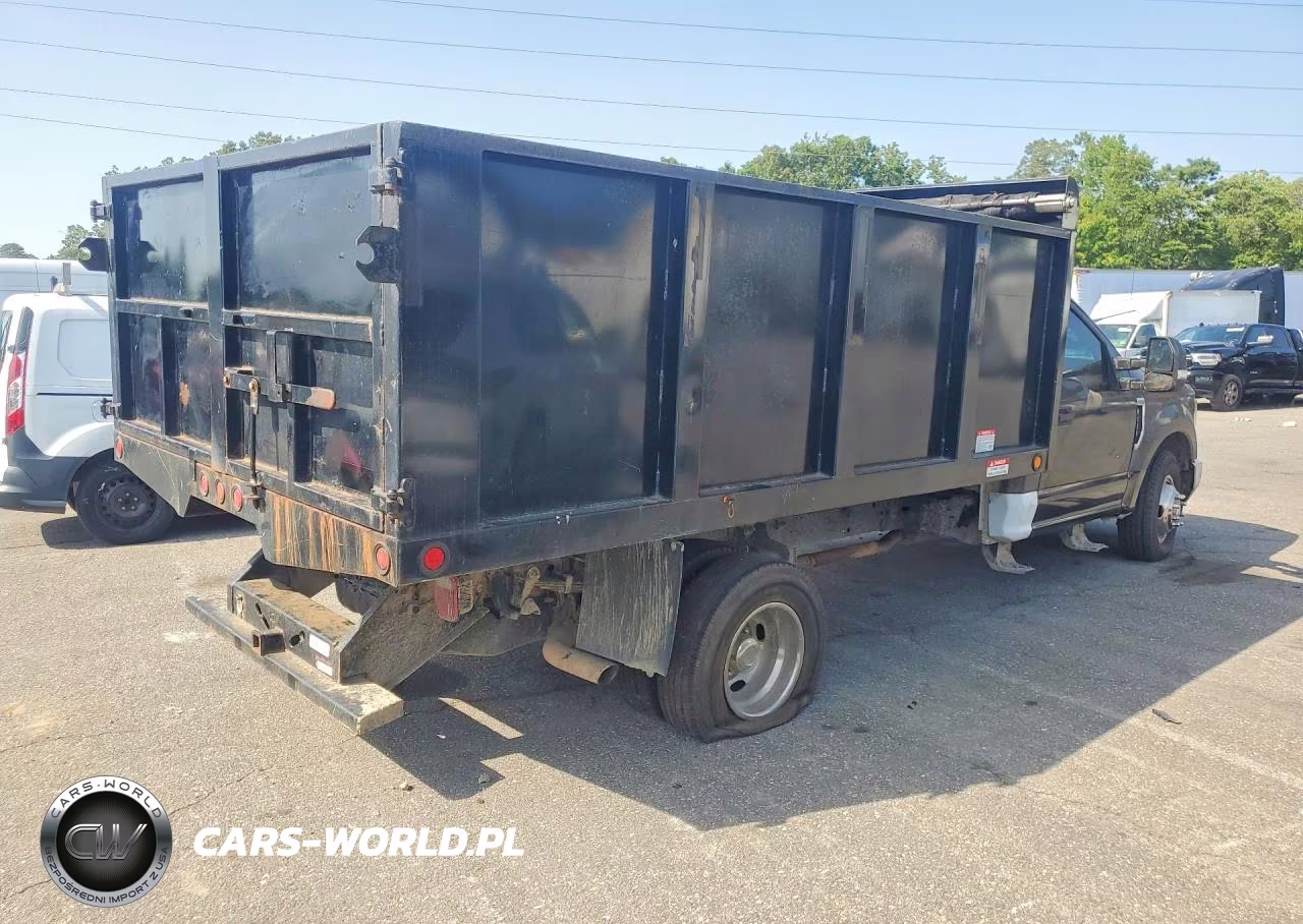 2019 Ford F350 Super Duty VIN:1FDRF3G64KEF85300 - 3