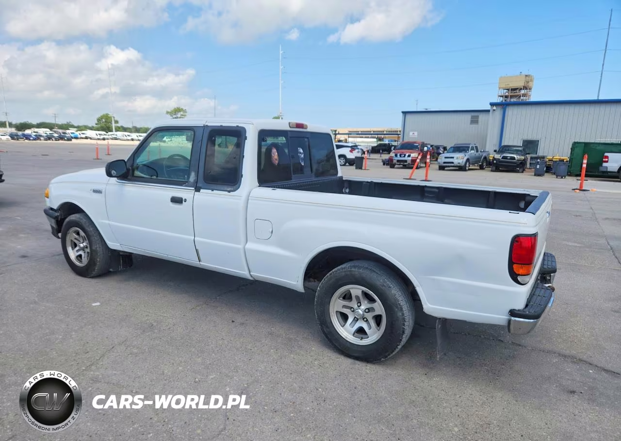 1999 Mazda B2500 Cab Plus VIN:4F4YR16C0XTM40185 - 2