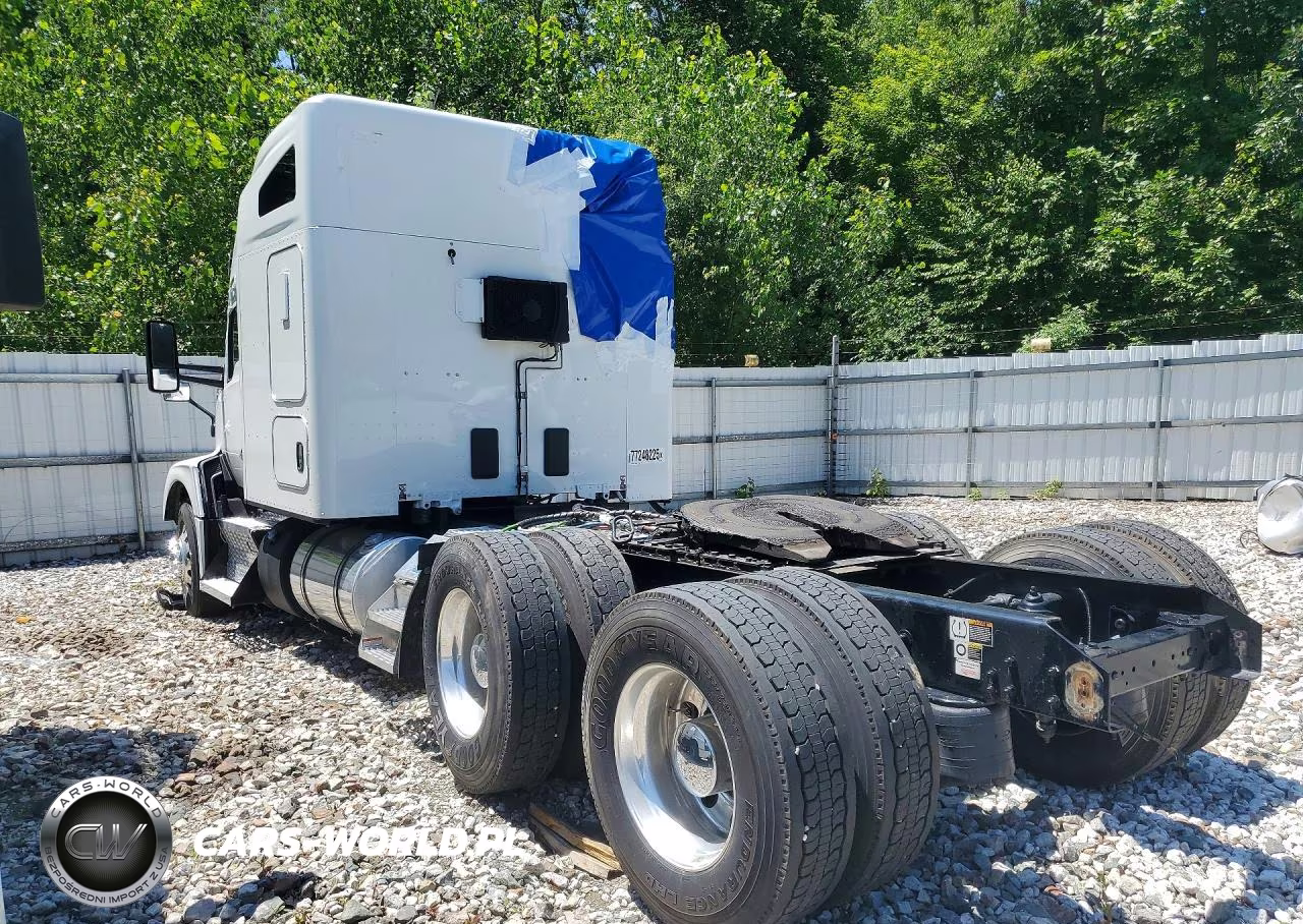 2023 Kenworth T680 Semi Truck VIN:1XKYD49X0PJ255156 - 2